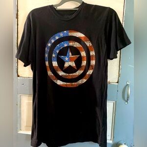 Captain America tee